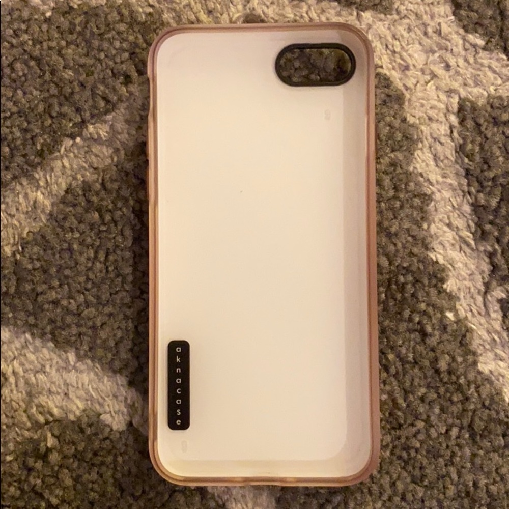 iPhone 7 case - Picture 2 of 3